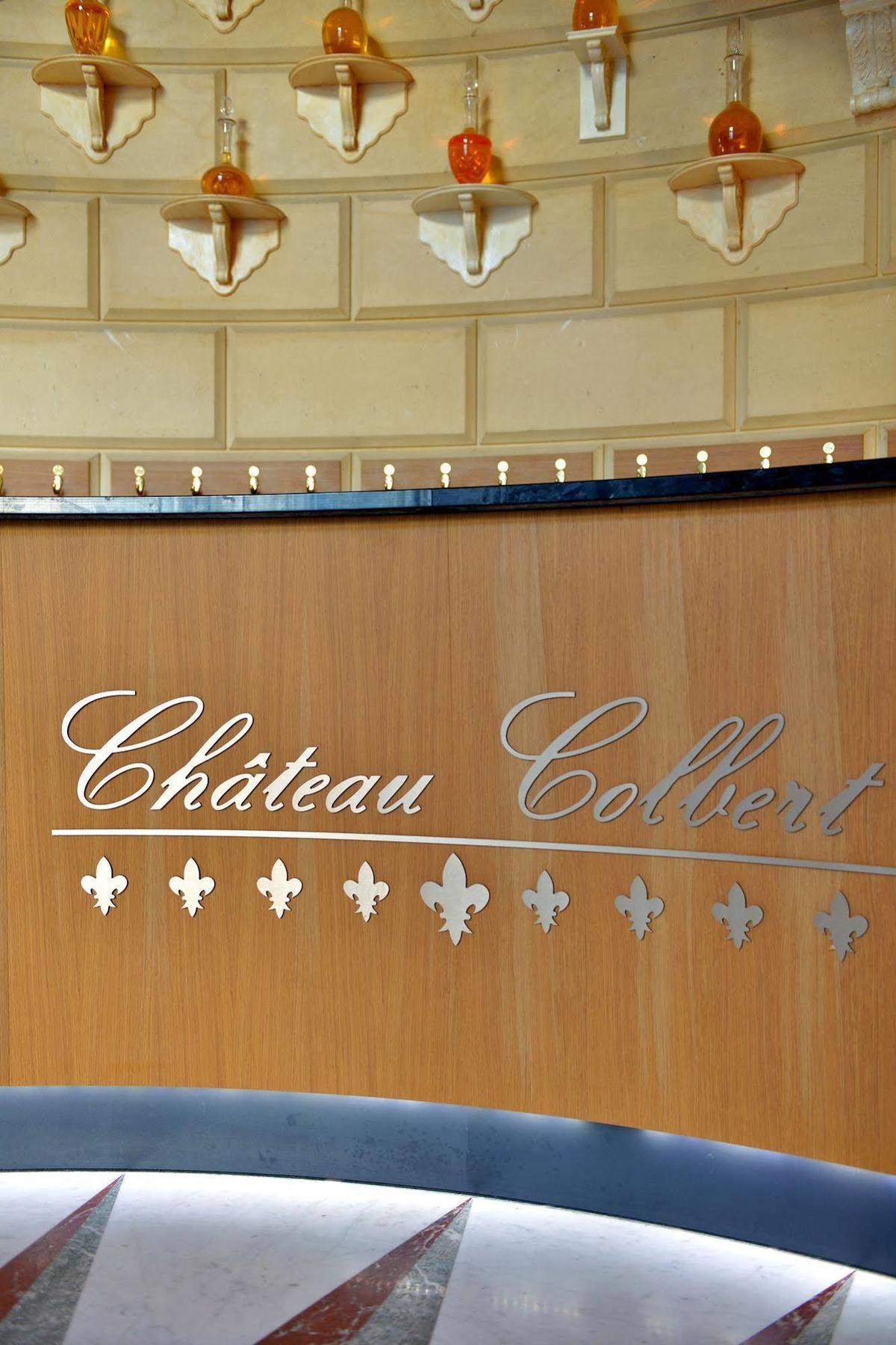 Chateau Colbert Maulevrier Bagian luar foto